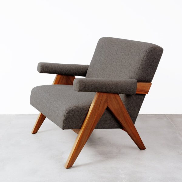Sophia Lounge Armchair with Accent Upholstered plain