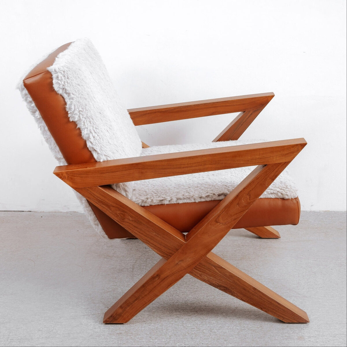 Sophia Lounge Armchair with Accent Upholstered - Image 3