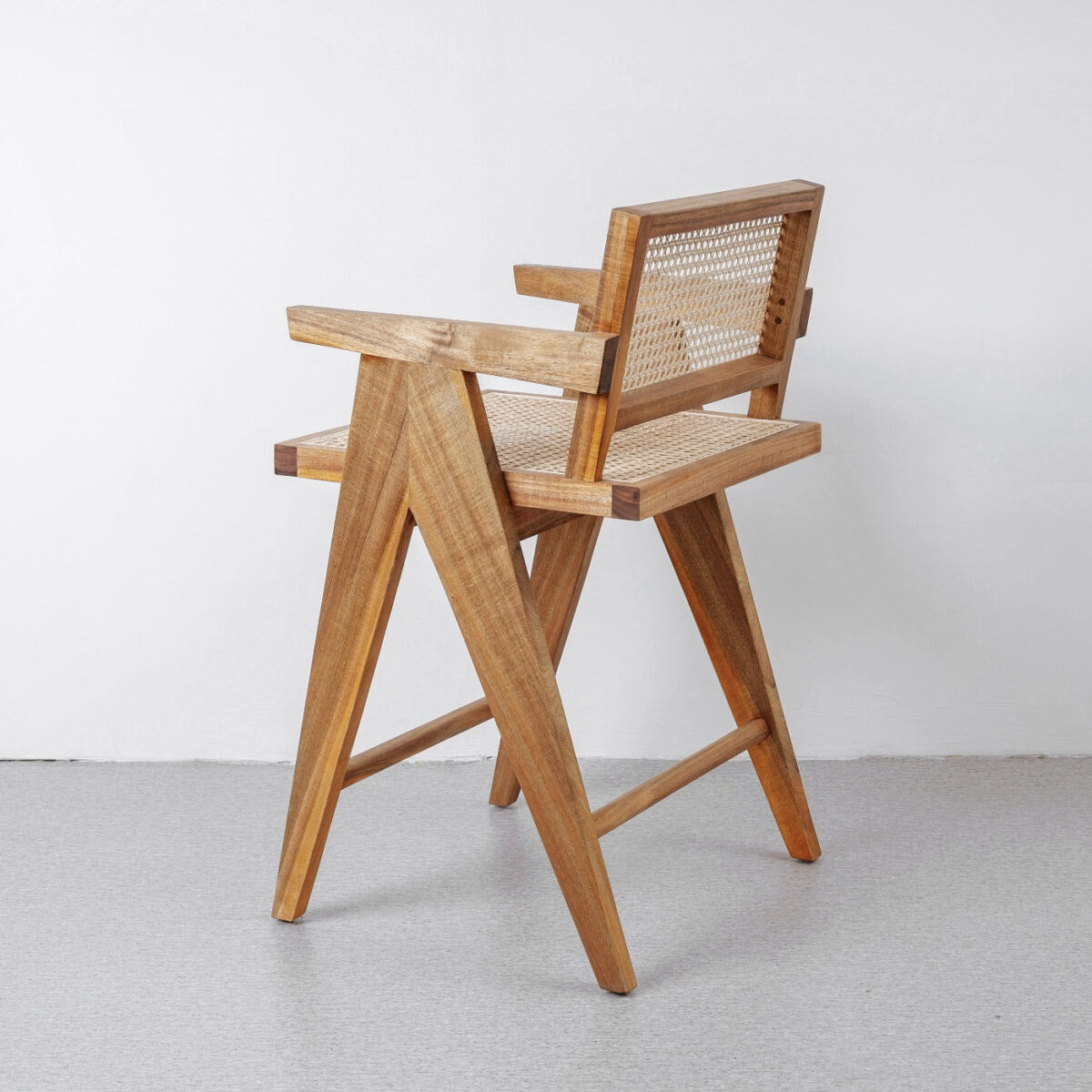 isabella arm counter stool with rattan seat and backrest - Image 3