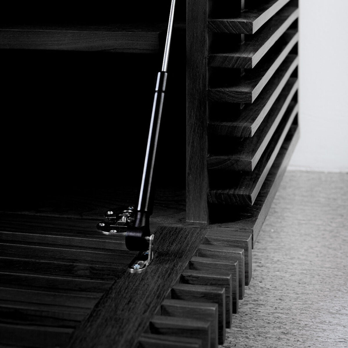 Valencia media console - Image 5