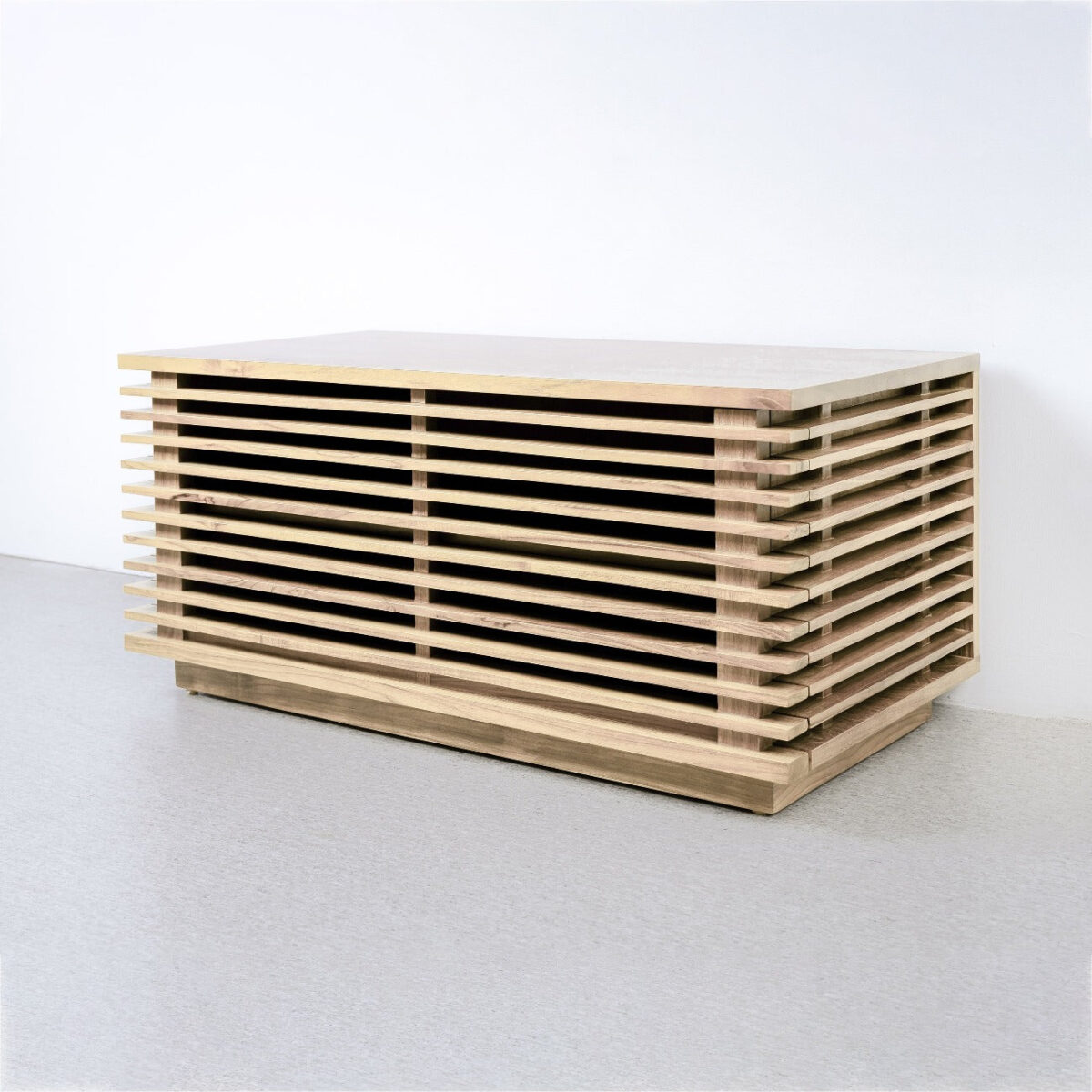 Valencia media console - Image 8