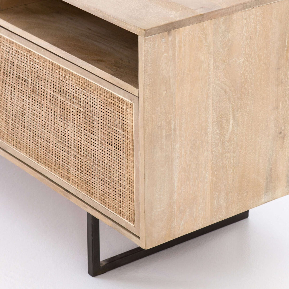 Carmela media console - Image 2