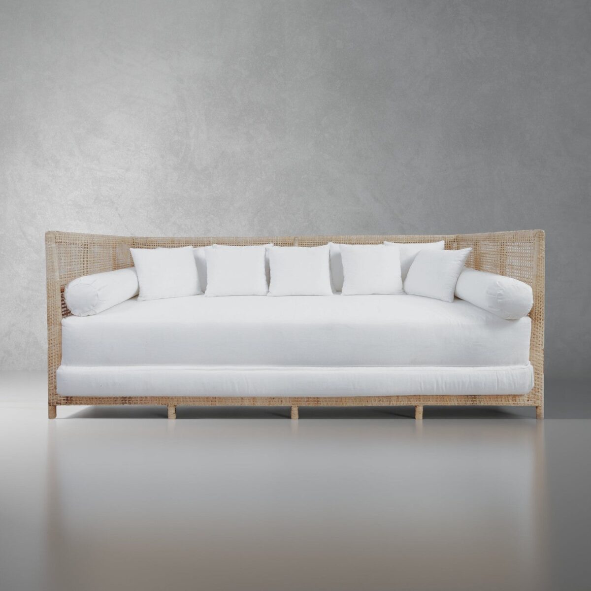 Zaina Rattan Daybed Sleeper - Image 5