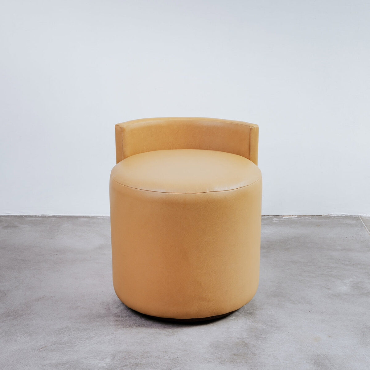 Arjuna Swivel Chair - Image 9